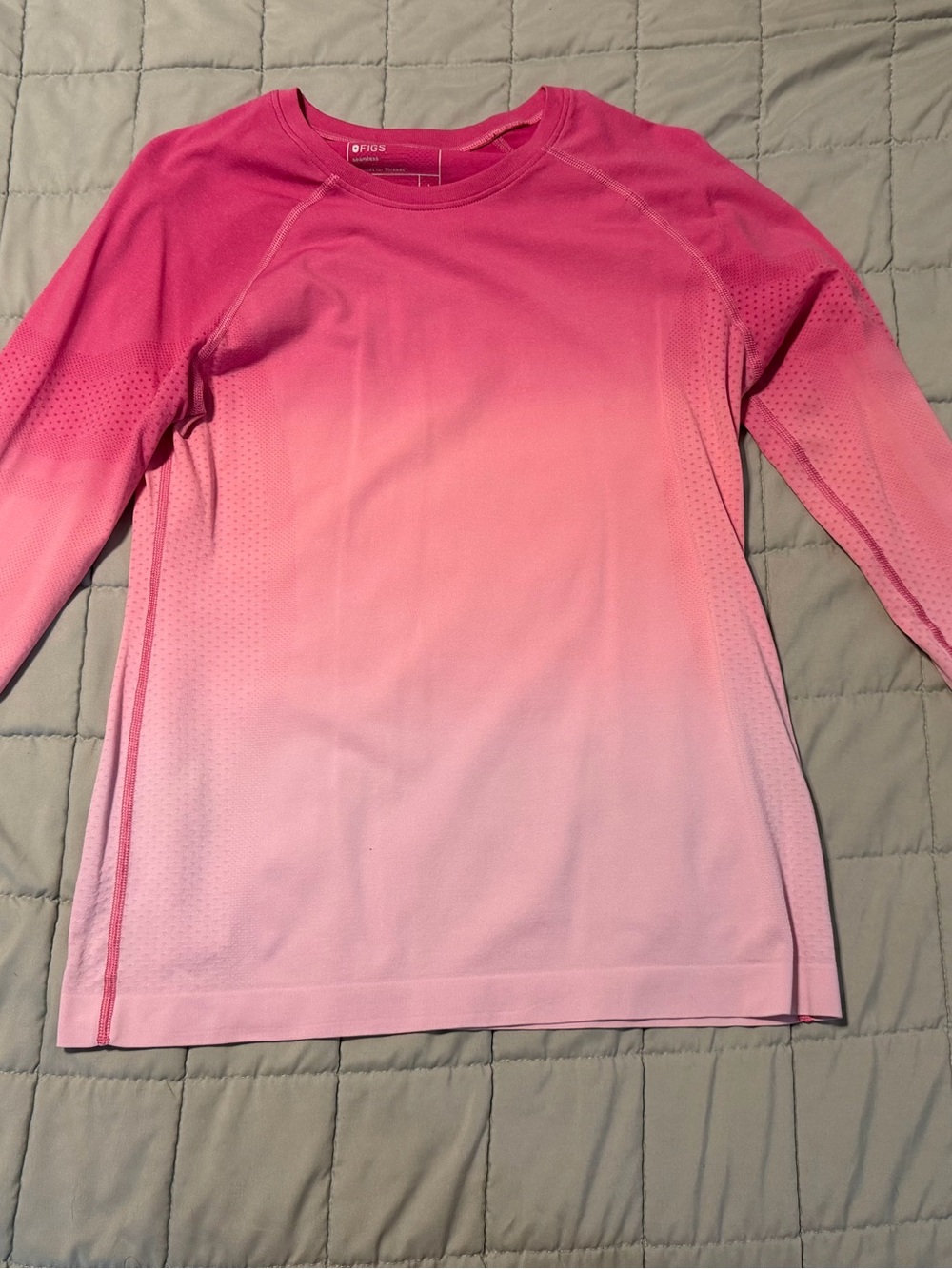 Figs long sleeve pink underscrub